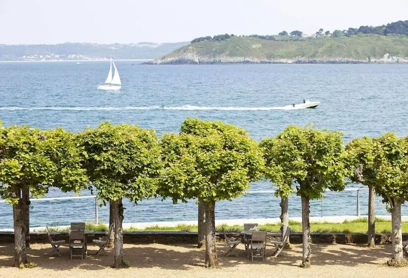 Le Grand Hotel Des Bains & Spa Bretagne