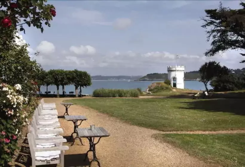 Le Grand Hotel Des Bains & Spa Bretagne