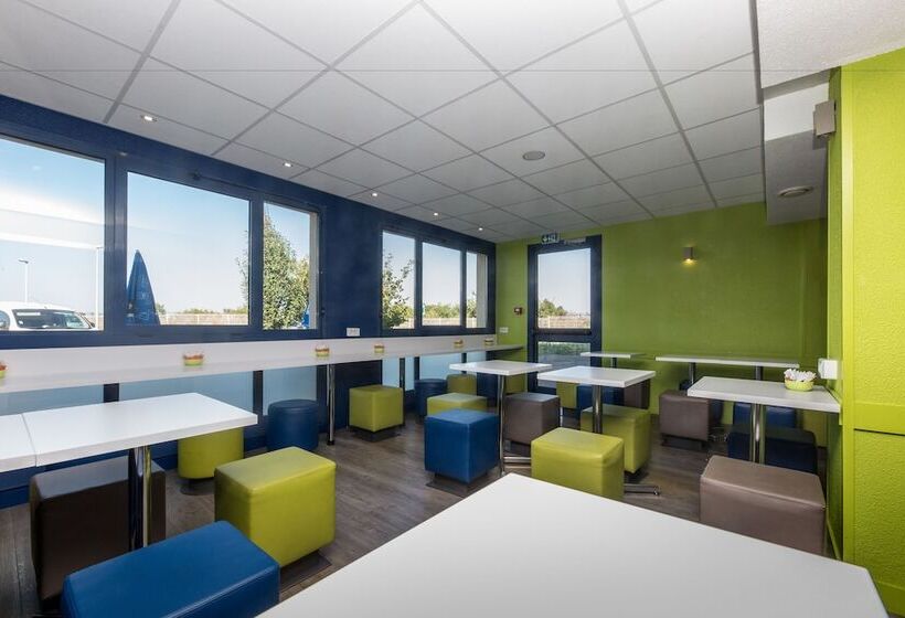 בית מלון כפרי Ibis Budget Lyon Est Chaponnay