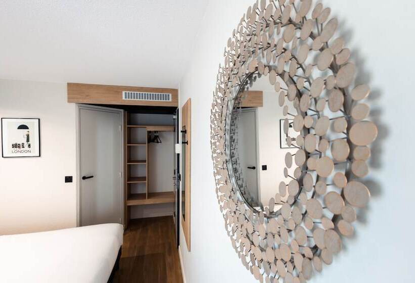 فندق Kyriad Direct Orleans Nord   Cap Saran