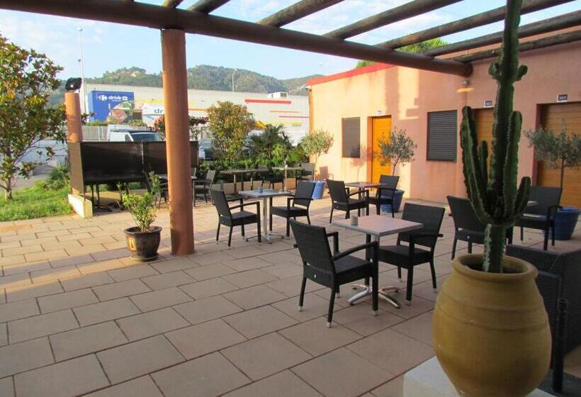 ホテル L Hacienda