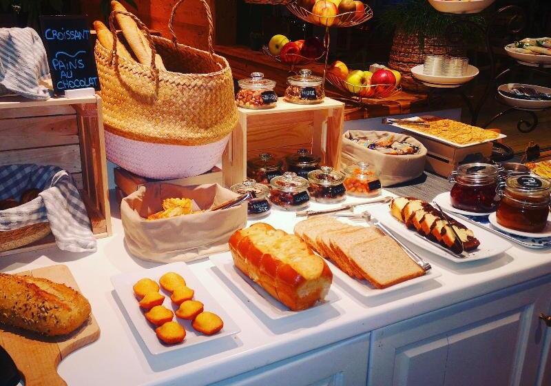 Le Konine   Hotel & Bar & Restaurant