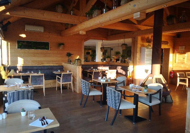 Le Konine   Hotel & Bar & Restaurant