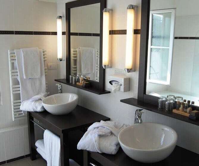 Hotel Le Plessis Grand