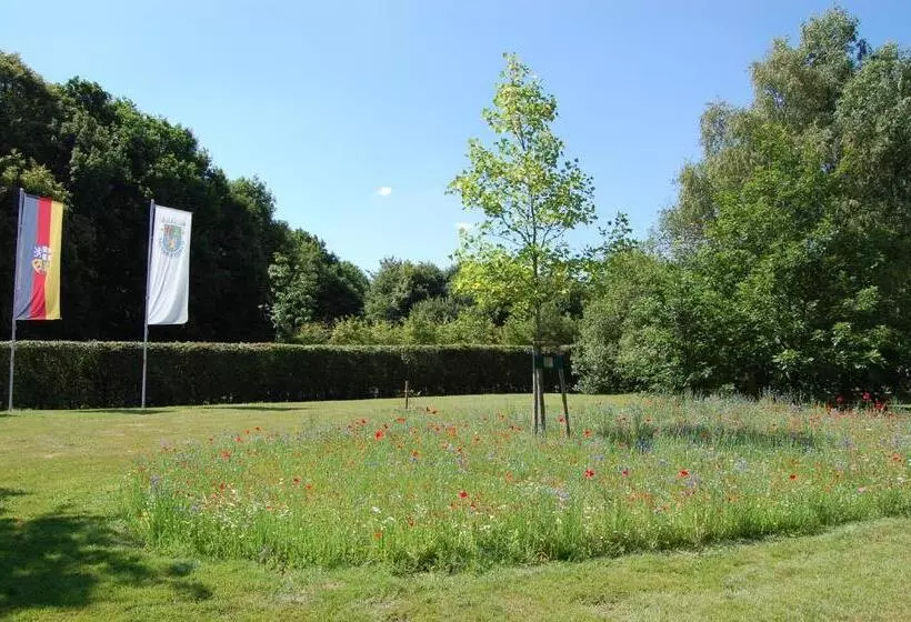 בית מלון כפרי Lerie Waldesruh