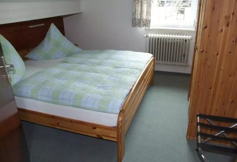 בית מלון כפרי Lerie Waldesruh