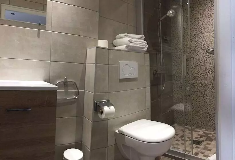 هتل Les Tilleuls Montbeliard Sud Audincourt