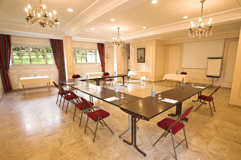 בית מלון כפרי Domaine Du Limonay, The Originals Collection