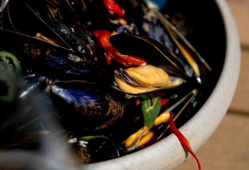 בית מלון כפרי The Marquis Of Granby