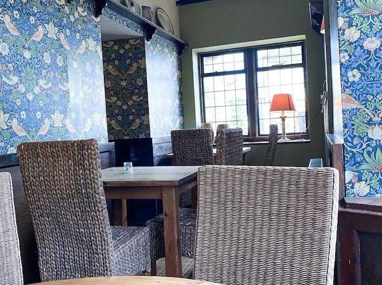 فندق The Old House At Home