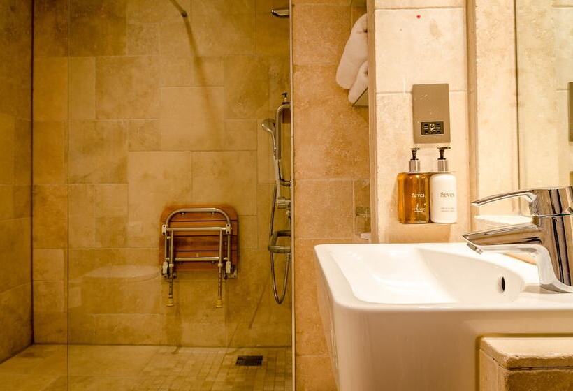 فندق The Old House At Home