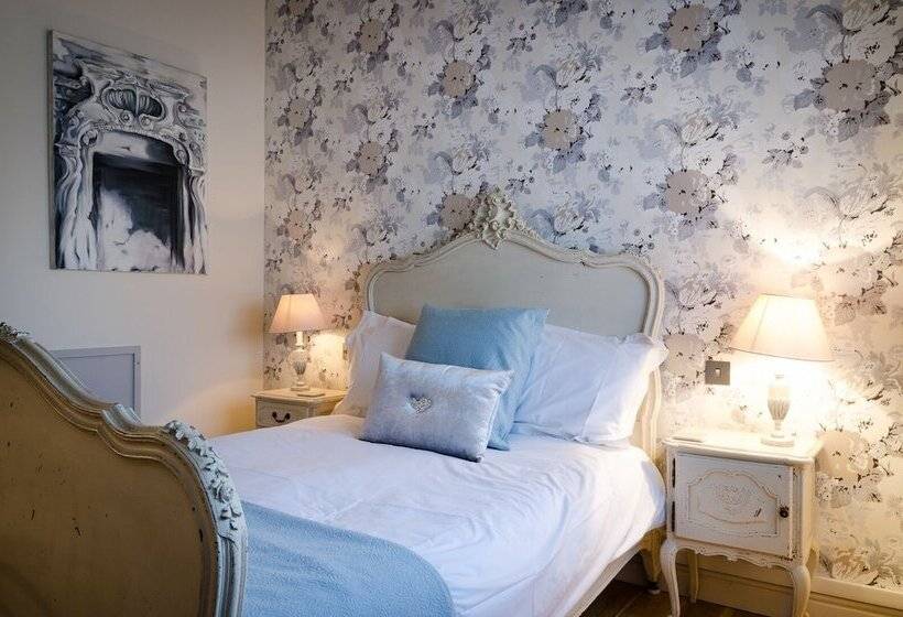 فندق The Old House At Home