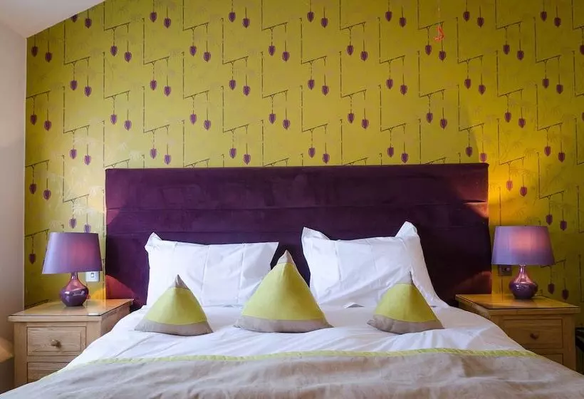 فندق The Old House At Home