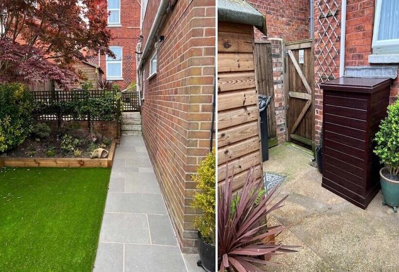 فندق The Pebbles   Adults Only