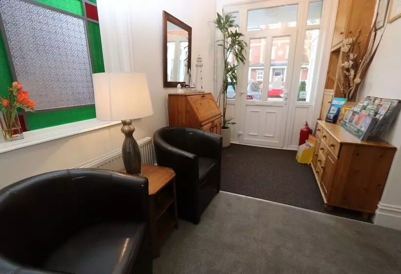 Hotel The Pebbles Adults Only