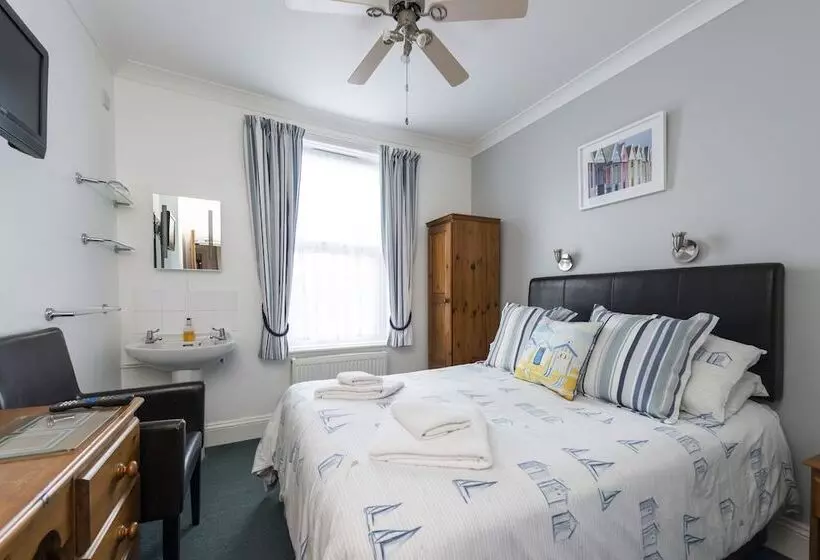 Hotel The Pebbles Adults Only