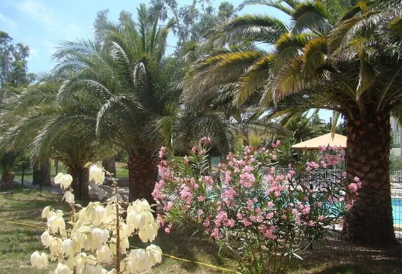 هتل Tropic Hôtel