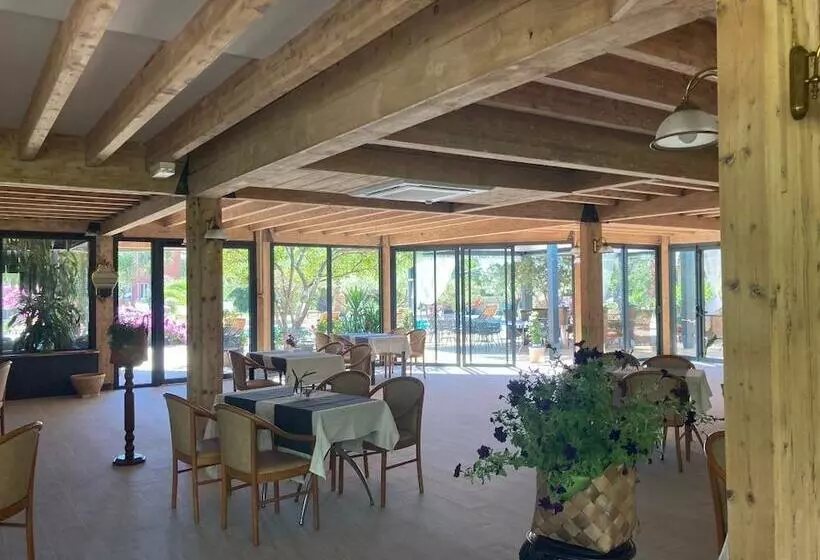 هتل Tropic Hôtel