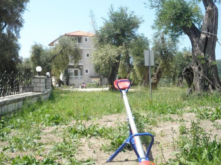 Kanali Village Parga