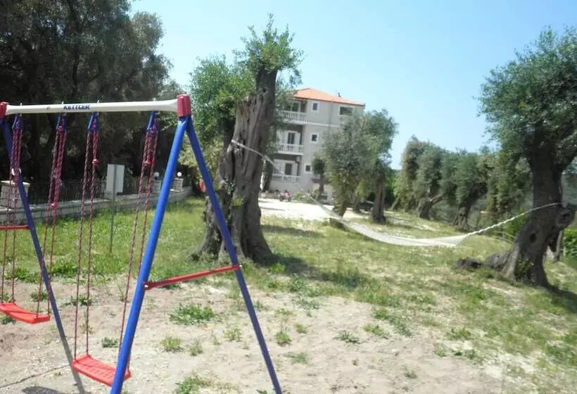 Kanali Village Parga