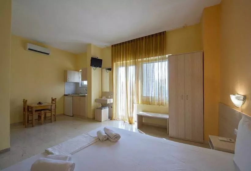 Kanali Village Parga