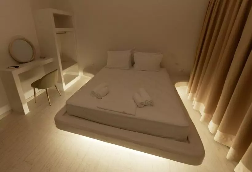 Kanali Village Parga