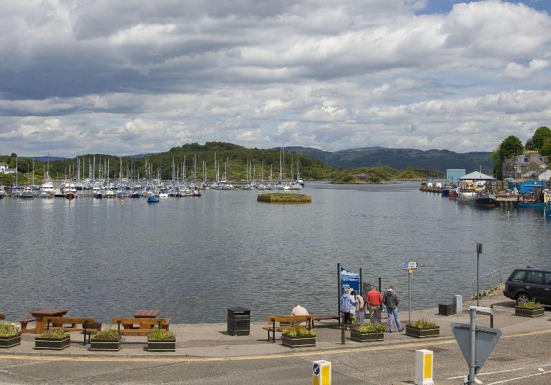 Pensiune Knap Guest House