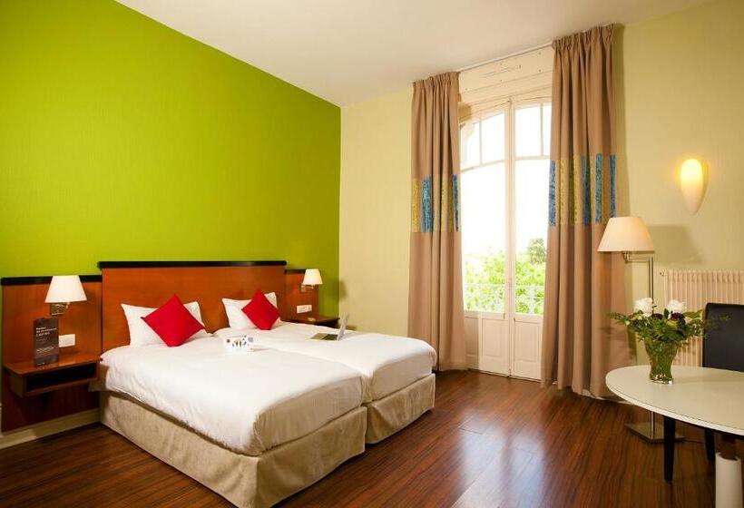 S & Residences  Le Metropole