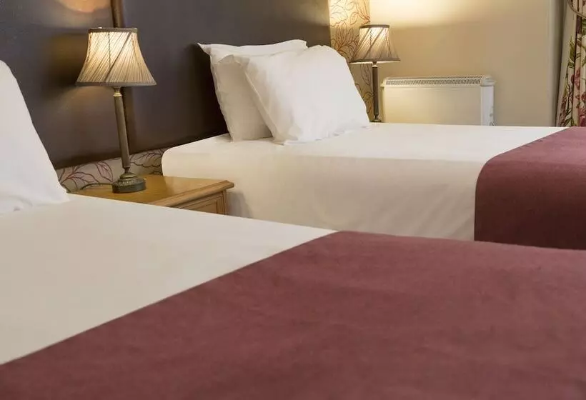 Wheatsheaf Hotel By Chef & Brewer Collection