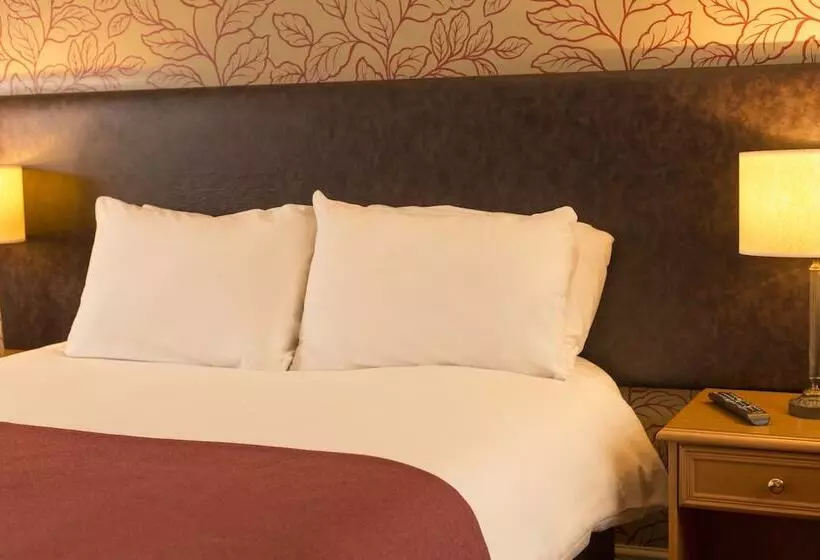 Wheatsheaf Hotel By Chef & Brewer Collection