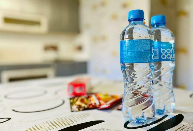 элитная квартира в центре города. рядом керуенсити