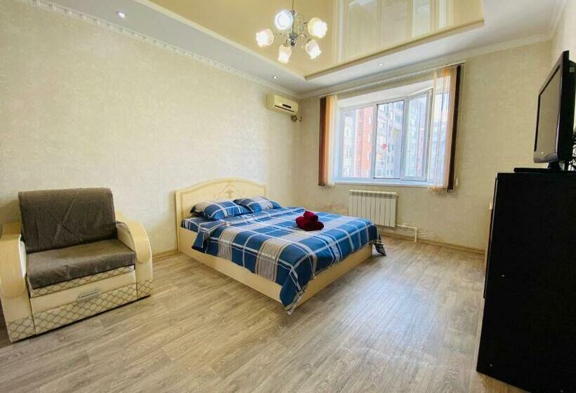 элитная квартира в центре города. рядом керуенсити