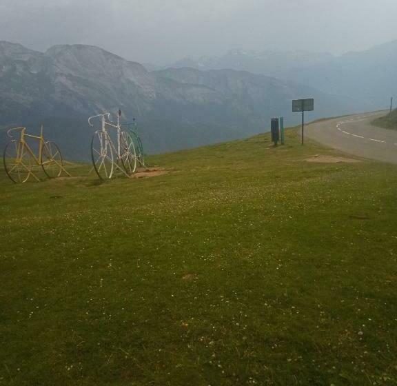 Afrique Appartement De 42m2 à La Montagne