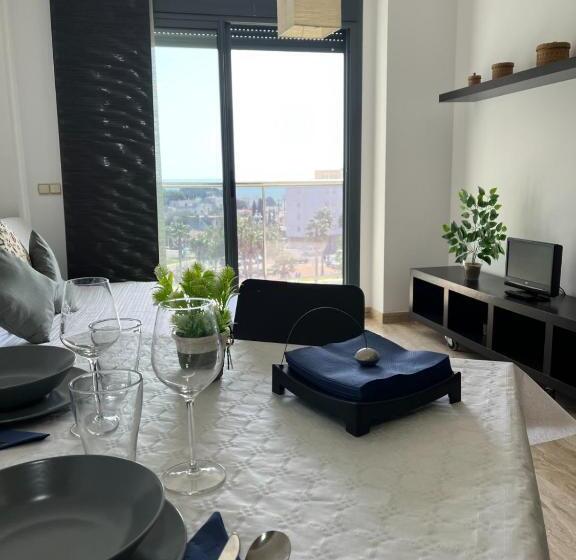 Apartamento, Piscina Y Jardín