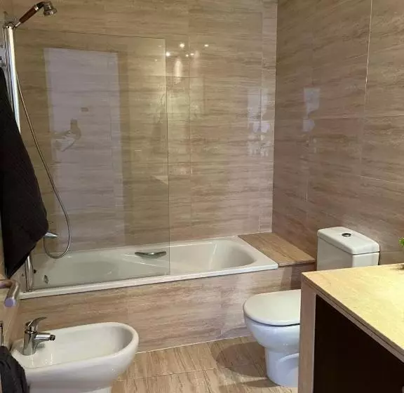 Apartamento, Piscina Y Jardín