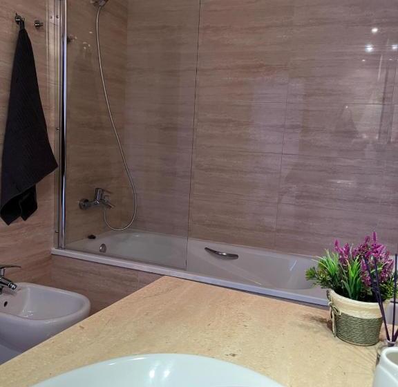 Apartamento, Piscina Y Jardín