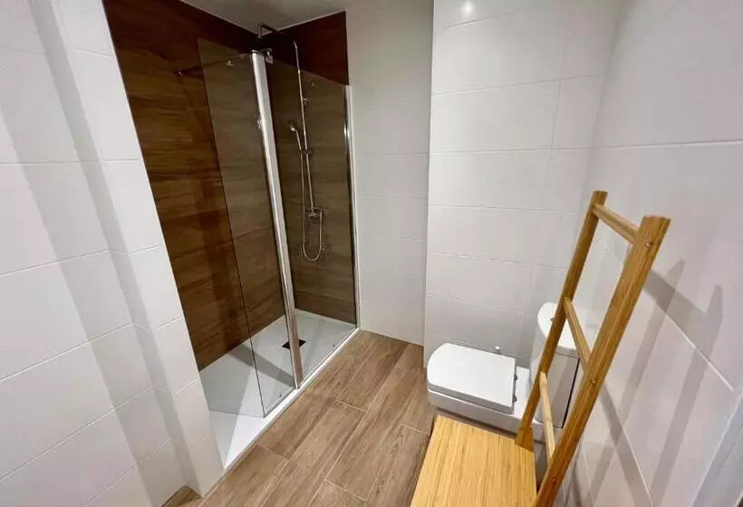 Piso Exclusivo En Vigo Céntrico, Negocios, Confort