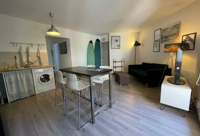 Splendide Appartement De Charme Avec Patio, Parking Et Plage à 3 Minutes