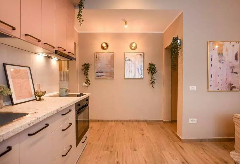 Sweet Blossom   Lovely 1br Apt In The City Center
