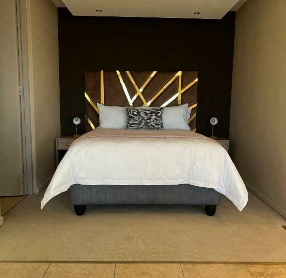 The Franklin Luxury Apartments