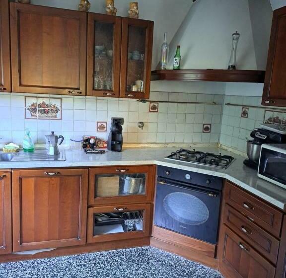 The Giaggiolo S House