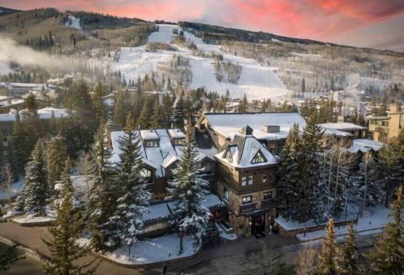 Vail Village King Hotel Room