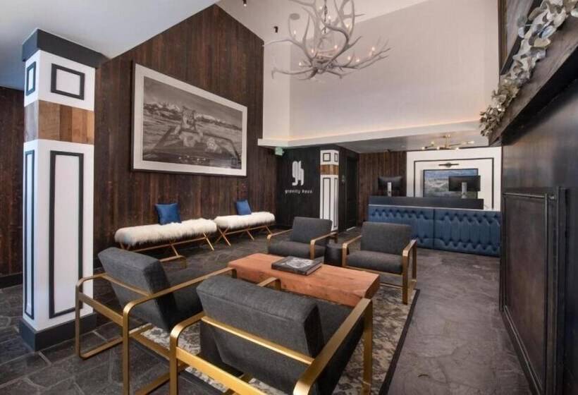 Vail Village King Hotel Room