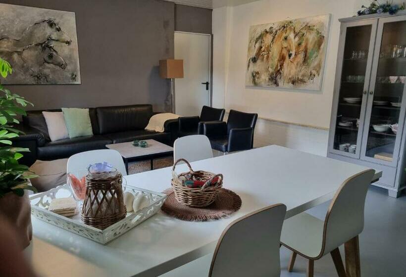 Vakantiewoning Schouwenberg