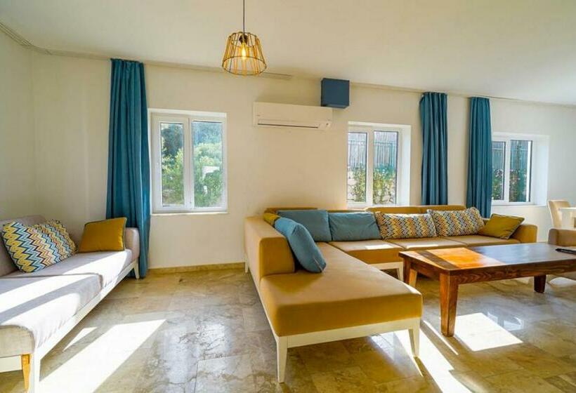 Astounding Villa With Private Pool In Kas