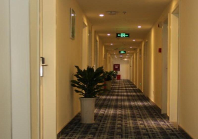 Hotel 7 Days Inn Luzhou Longma Avenue District Government