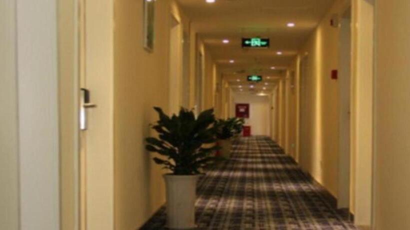 Hotel 7 Days Inn Luzhou Longma Avenue District Government