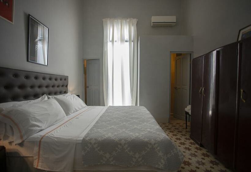 هتل La Reserva Vedado