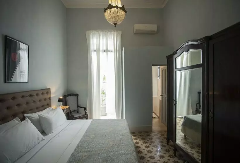 ホテル La Reserva Vedado