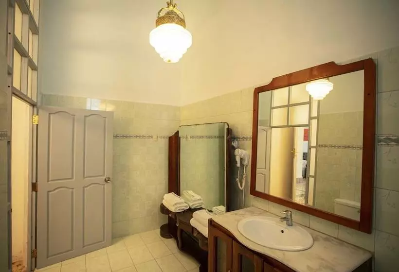 ホテル La Reserva Vedado